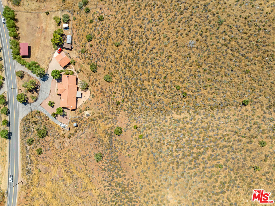 9235 Escondido Canyon Rd