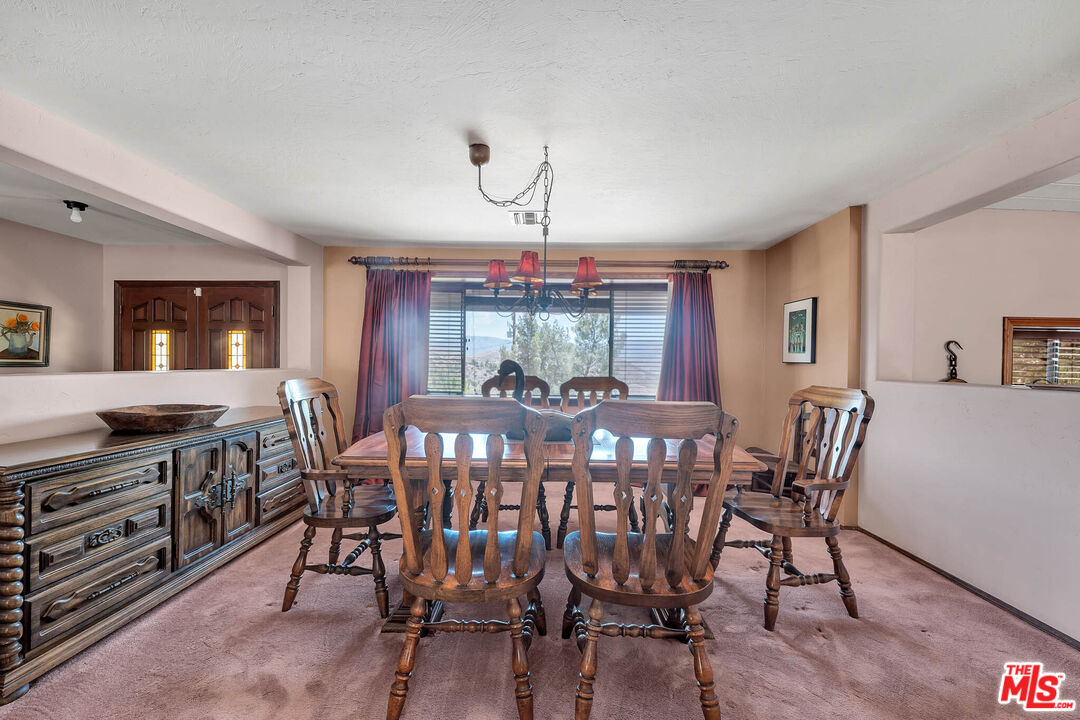 9235 Escondido Canyon Rd