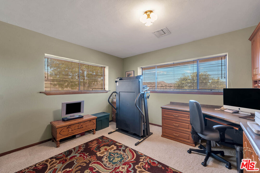 9235 Escondido Canyon Rd