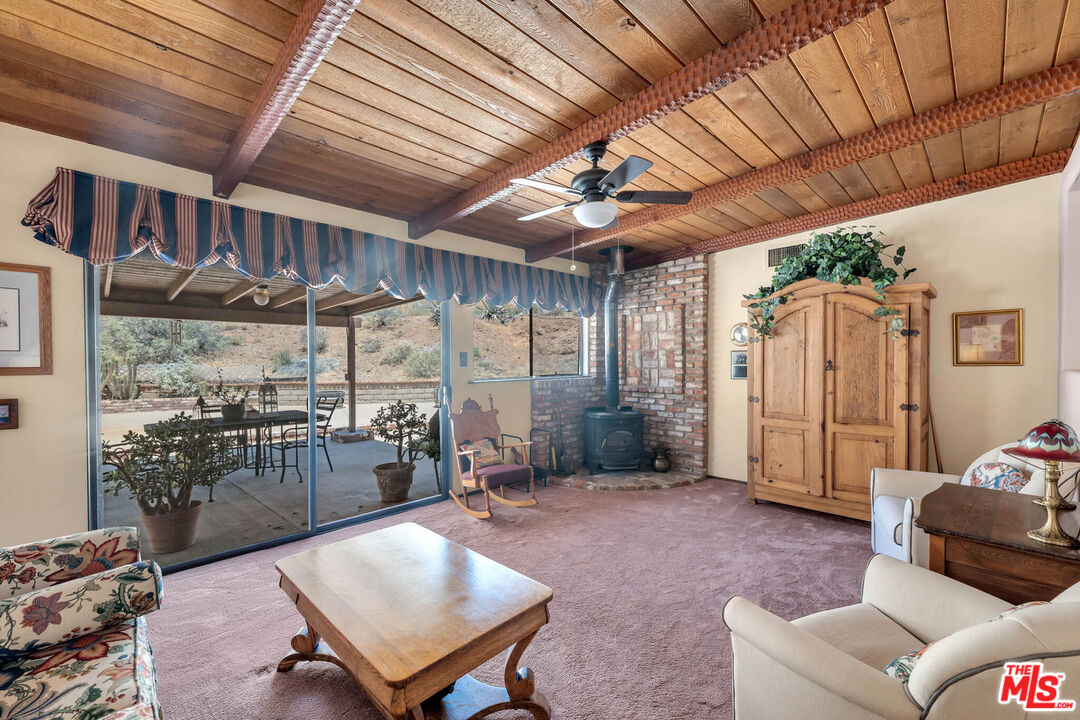9235 Escondido Canyon Rd