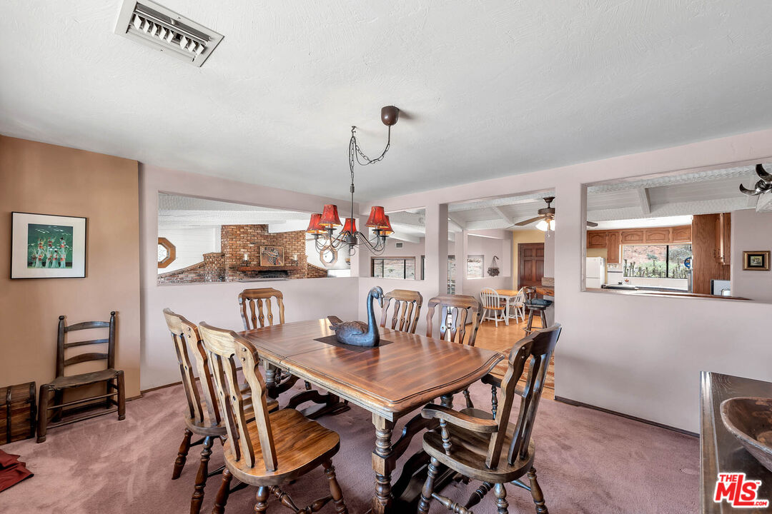 9235 Escondido Canyon Rd
