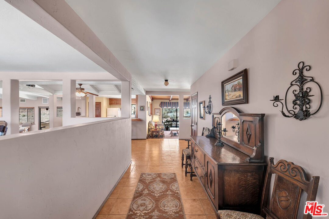 9235 Escondido Canyon Rd
