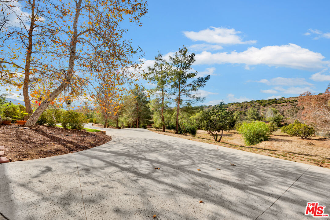 32140 Windrush Rd