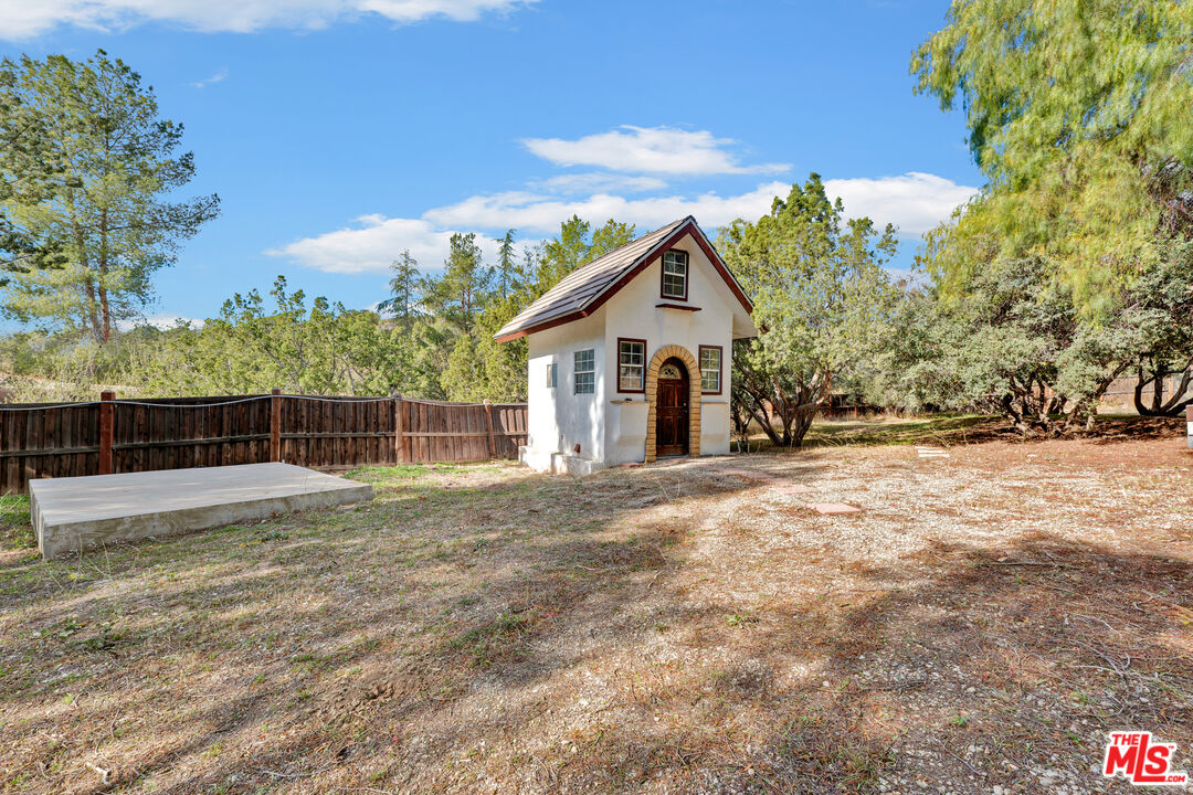 32140 Windrush Rd