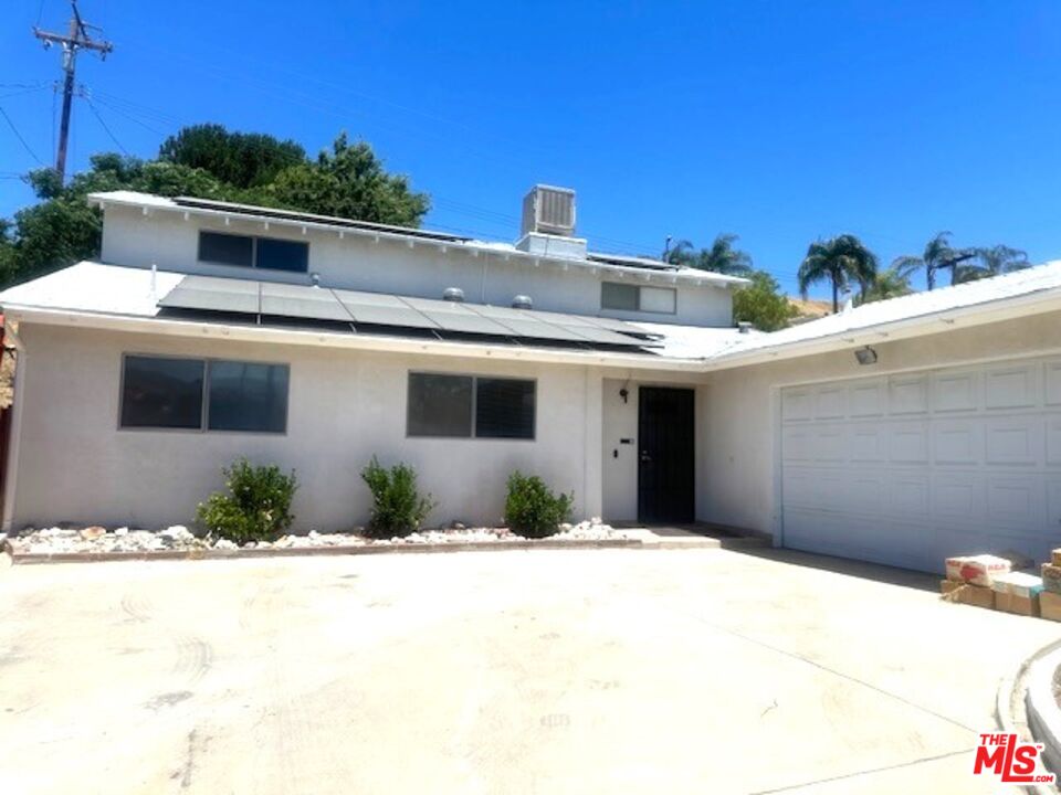 17817 Blackbrush Dr