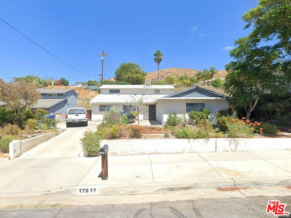 17817 Blackbrush Dr