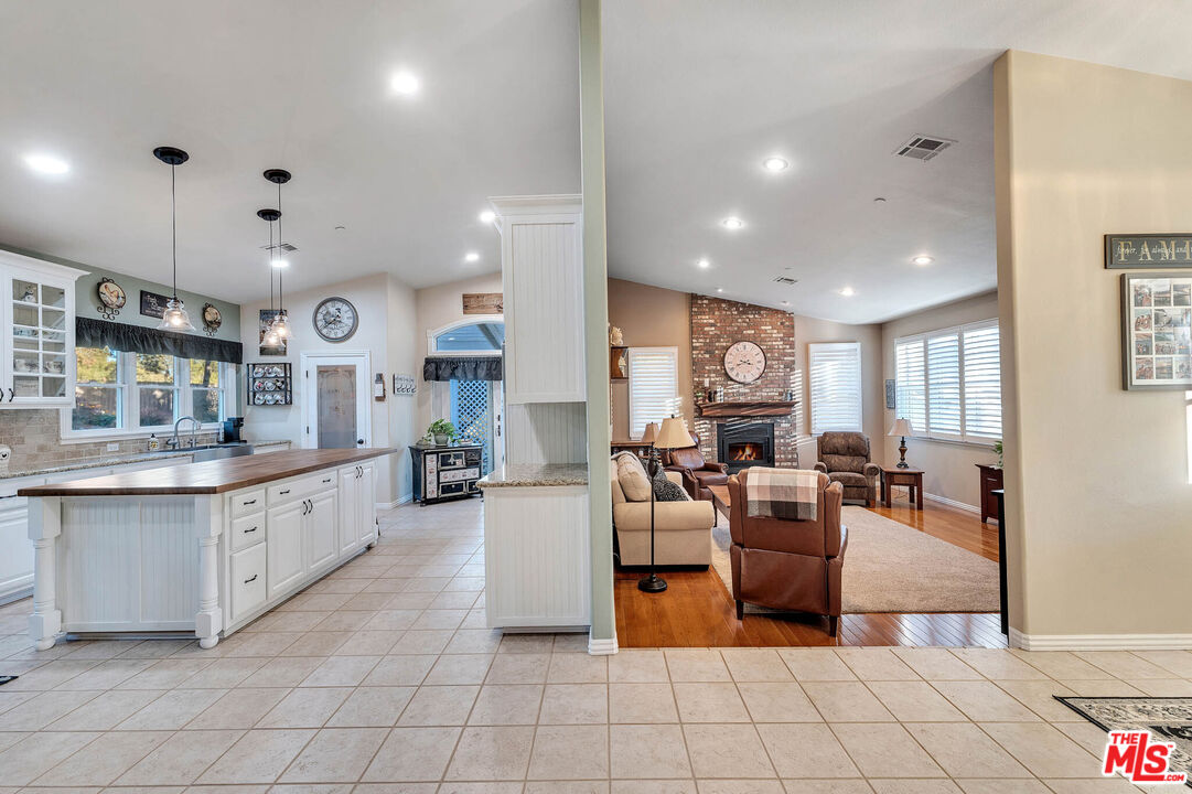 11340 Morgan Rd
