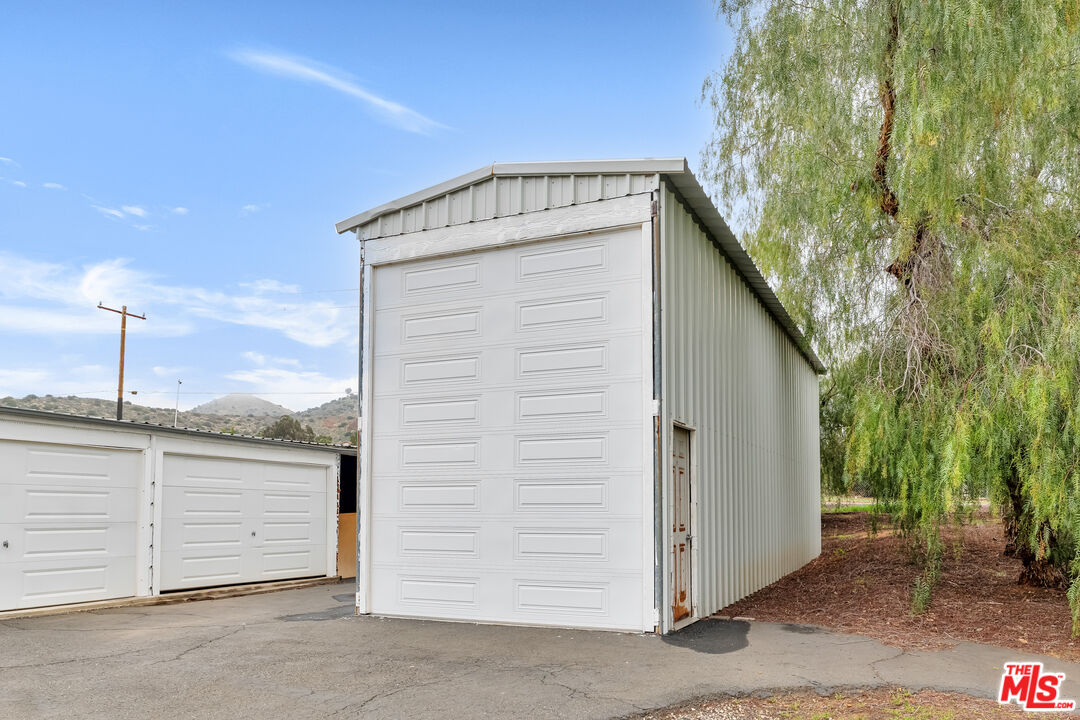 10415 Bedworth Rd