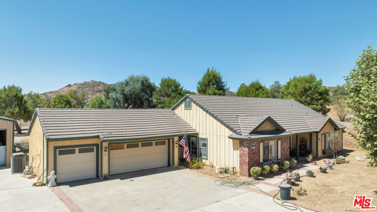 11734 Chisholm Ct