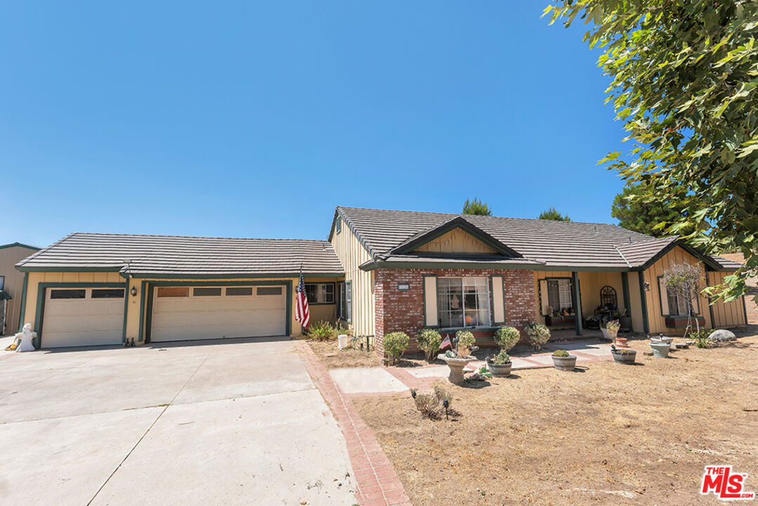 11734 Chisholm Ct