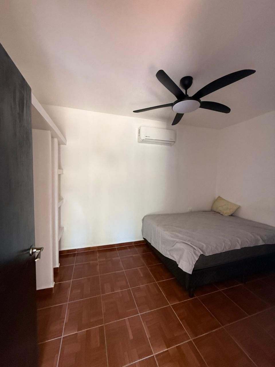 S/N Solidaridad, Zacatal Business Living
