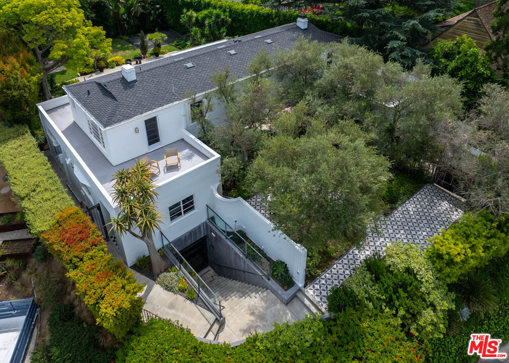 1954 Micheltorena St