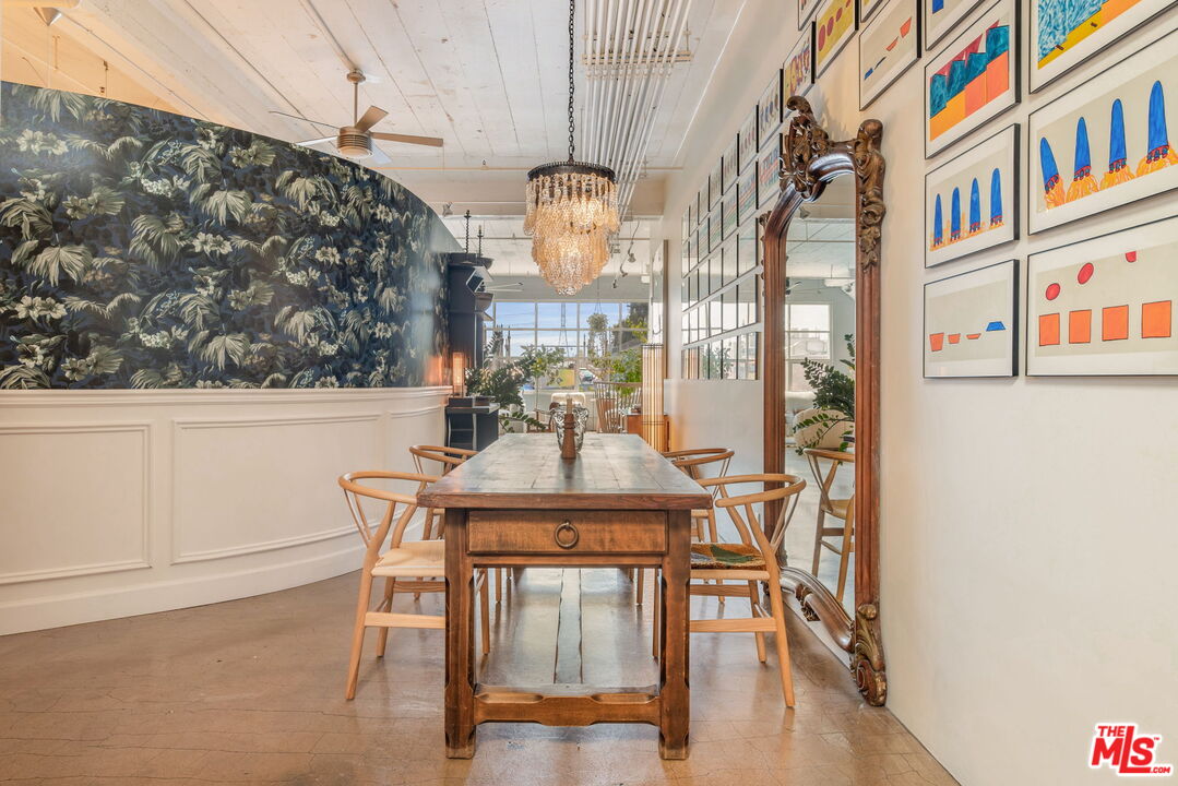 530 Molino St Unit: 213