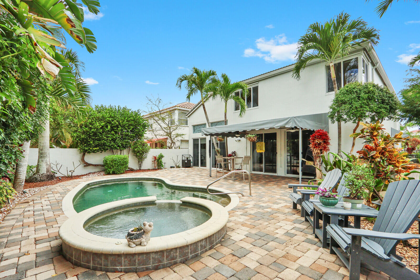 2063 Cezanne Rd