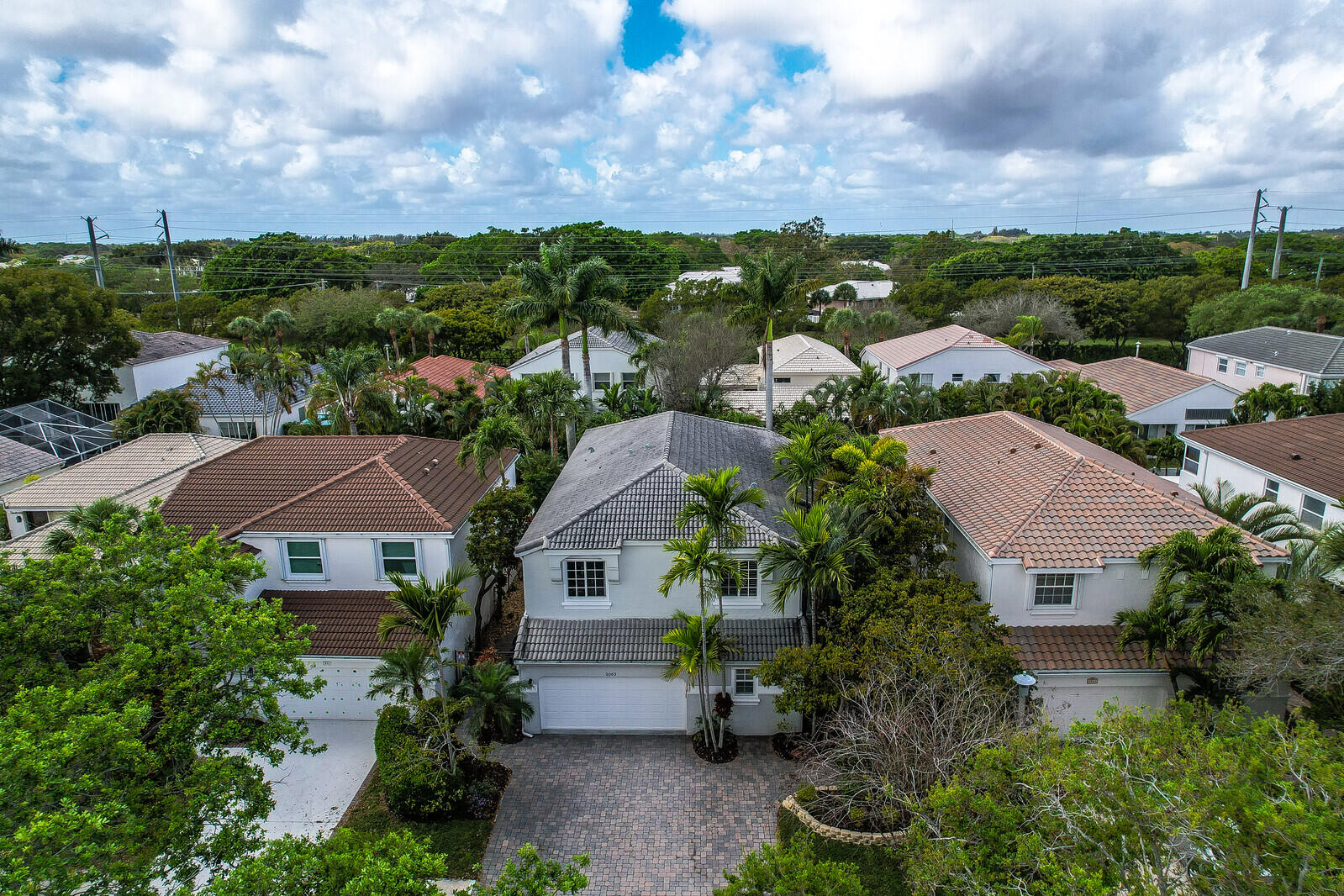 2063 Cezanne Rd