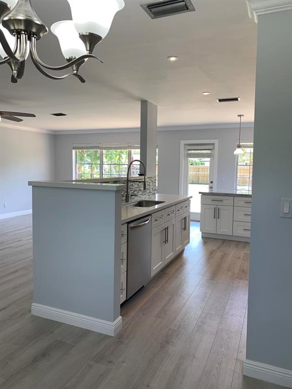 383 Evergreen Avenue