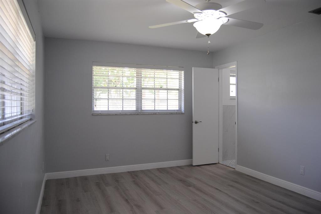 383 Evergreen Avenue