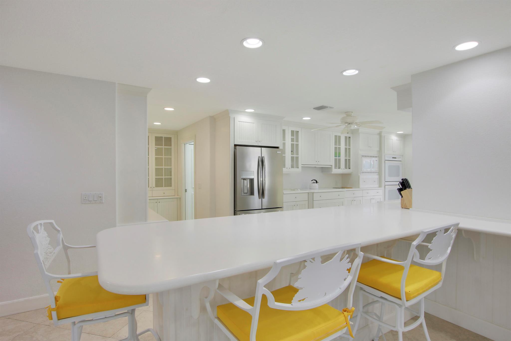 8538 SE Coconut Street