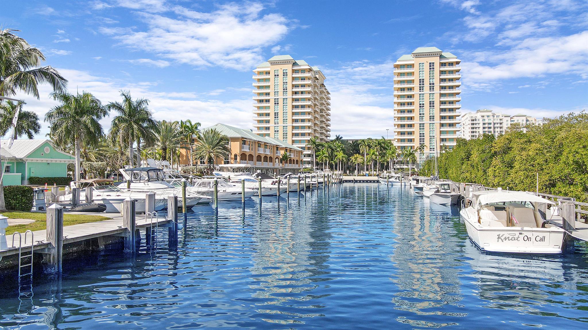 625 Casa Loma Boulevard 1107