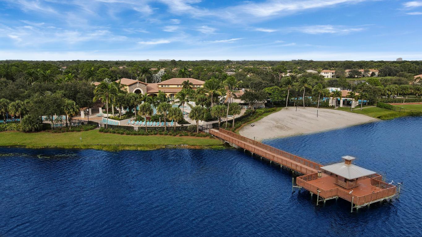 1133 Vintner Boulevard