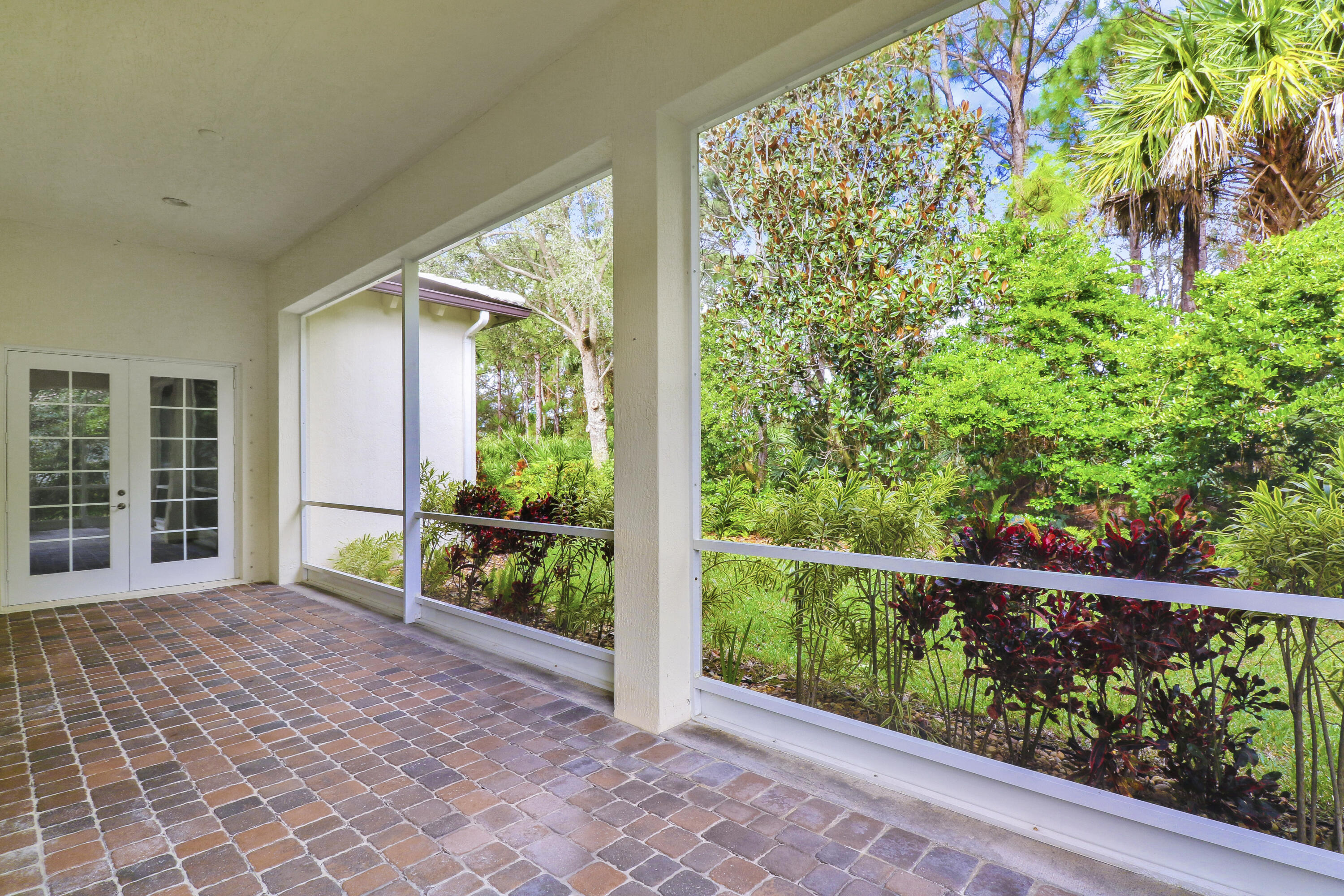 1133 Vintner Boulevard