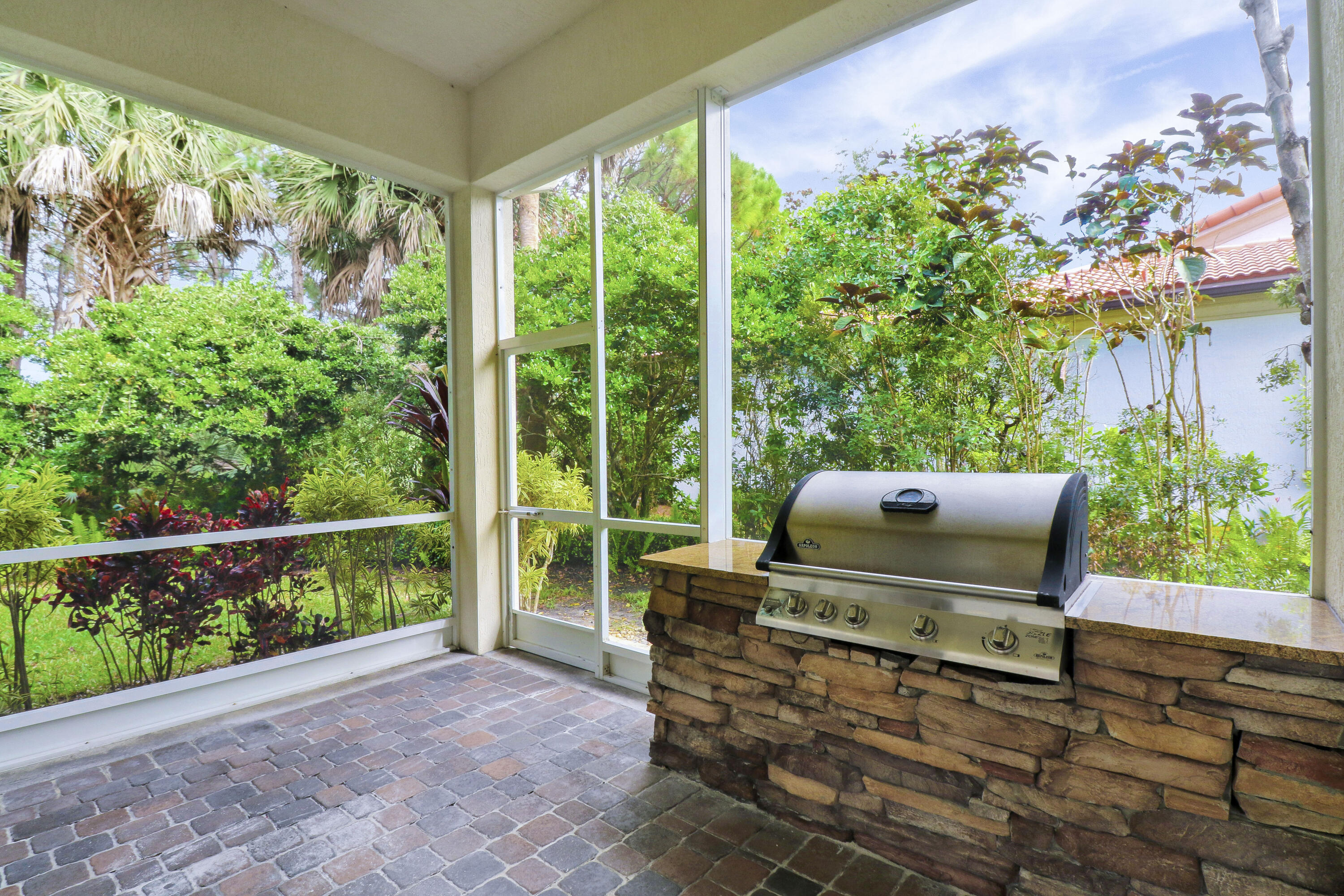 1133 Vintner Boulevard