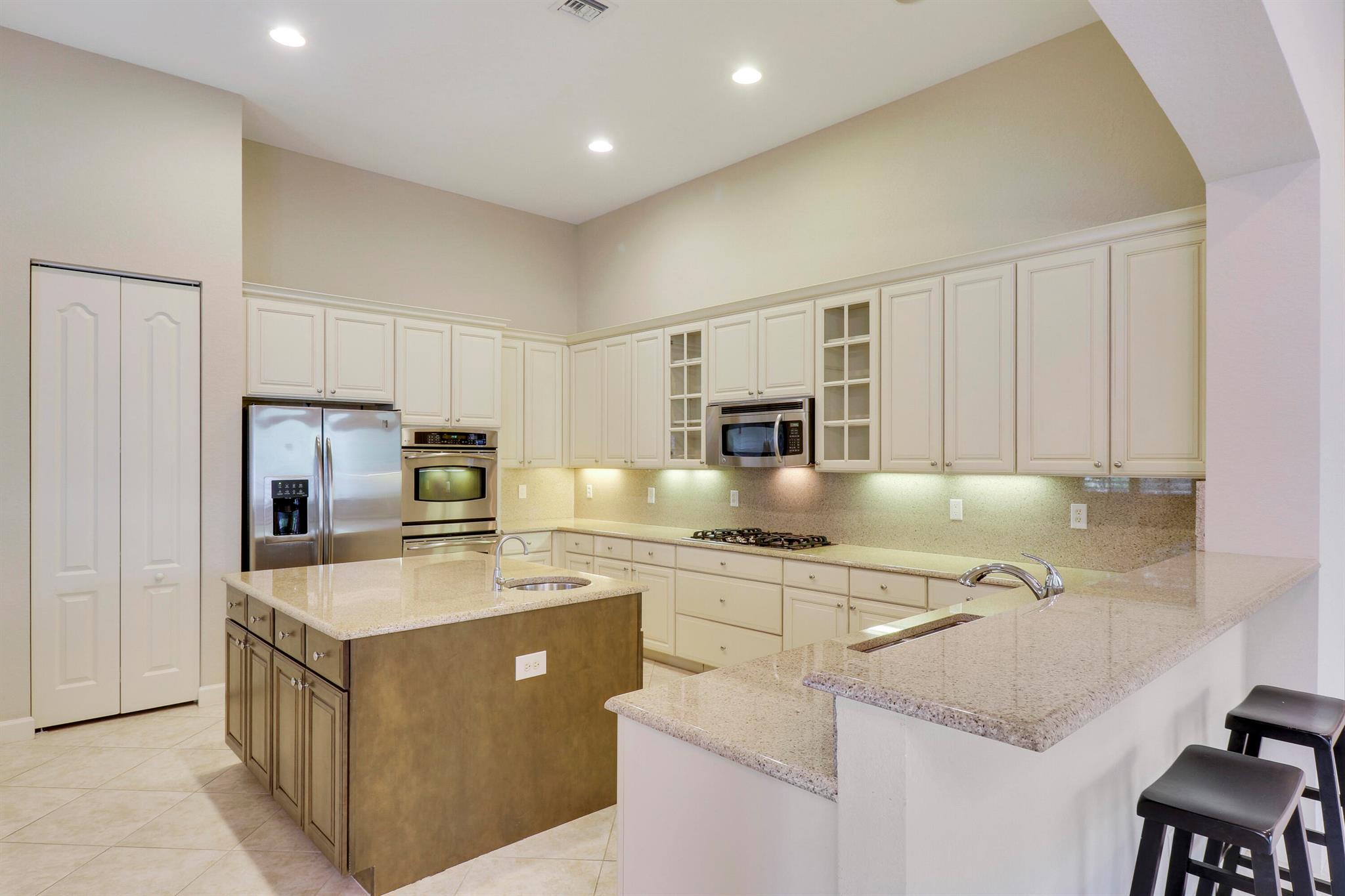 1133 Vintner Boulevard