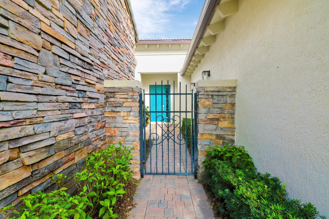 1133 Vintner Boulevard