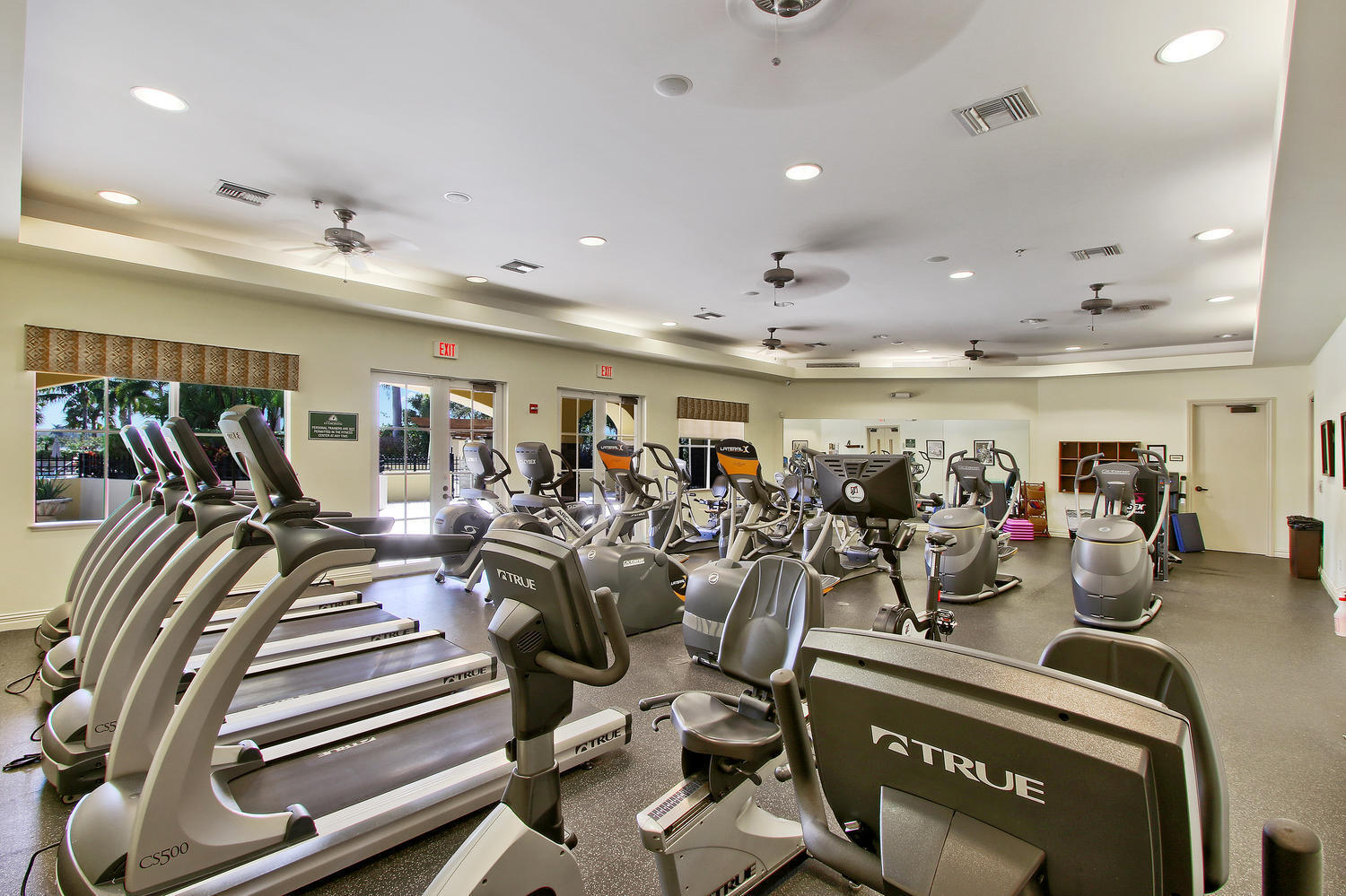 1133 Vintner Boulevard