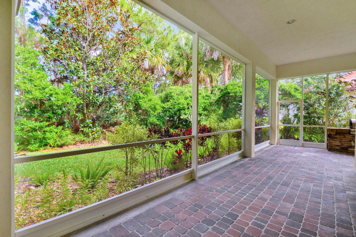 1133 Vintner Boulevard