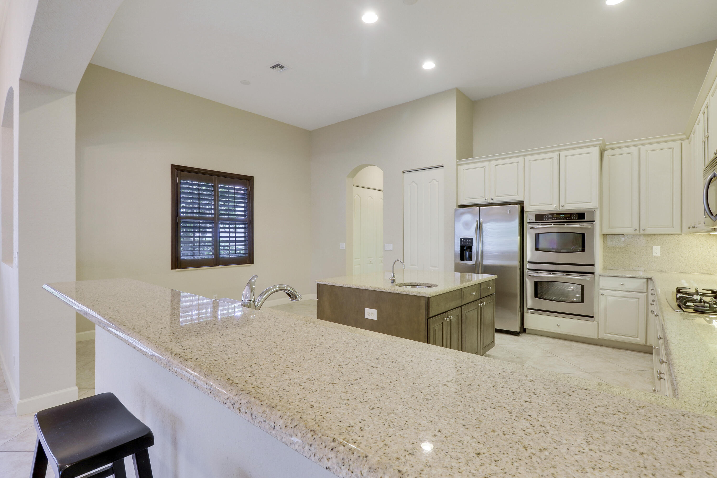 1133 Vintner Boulevard