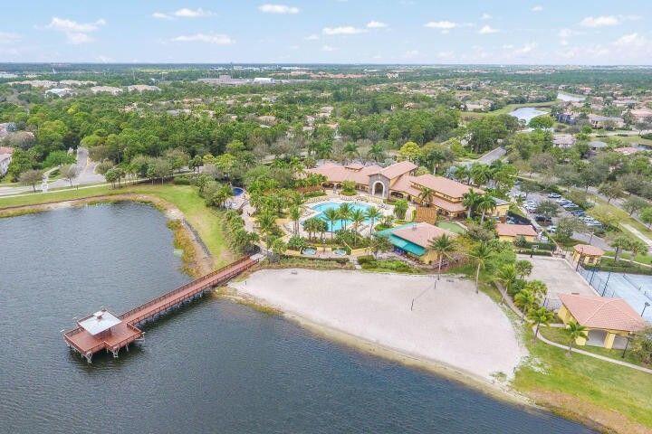 1133 Vintner Boulevard