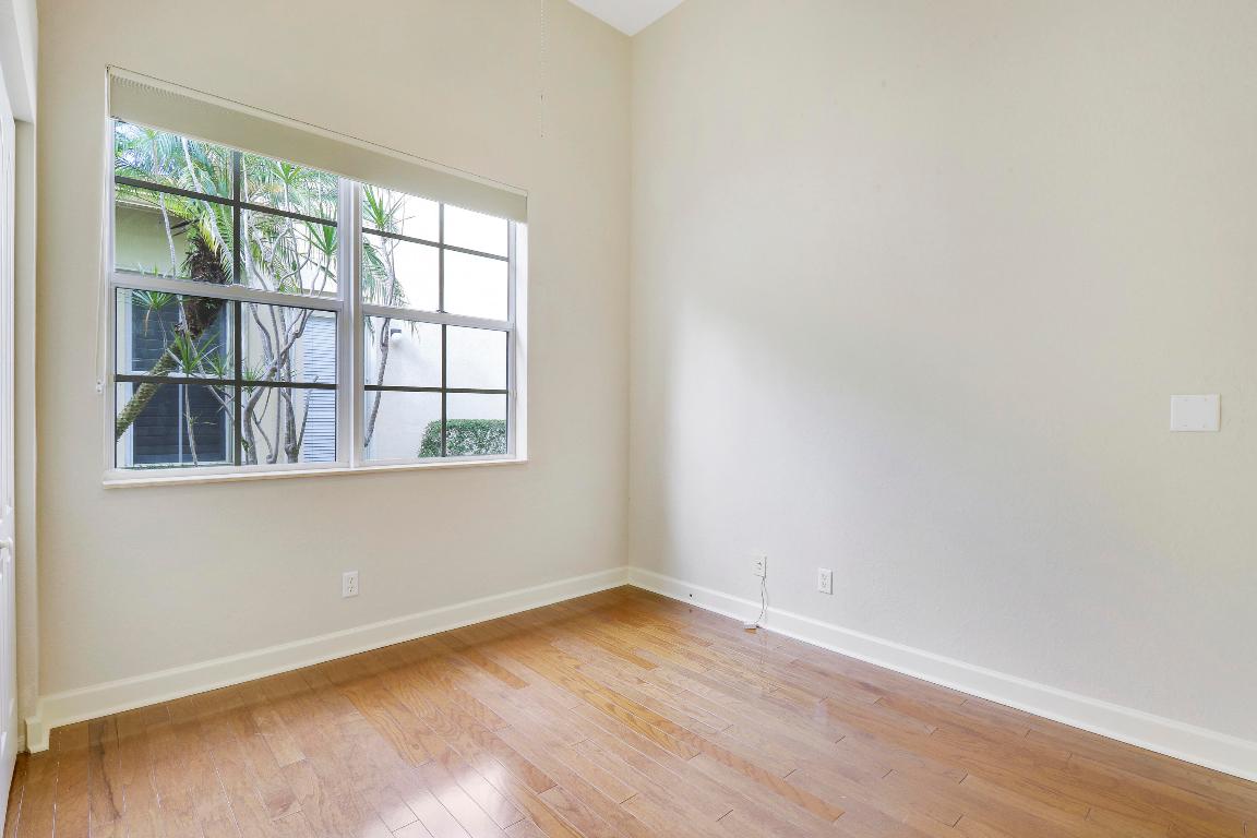 1133 Vintner Boulevard