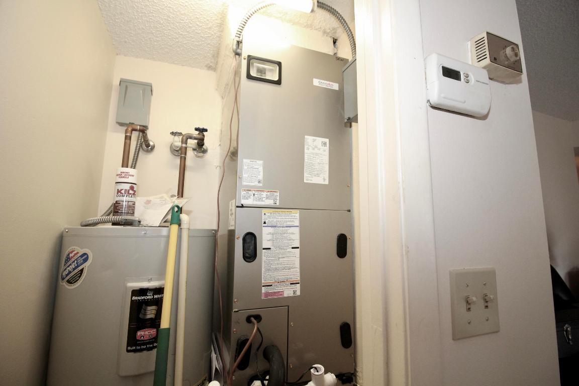 6531 SE Federal Highway K-105