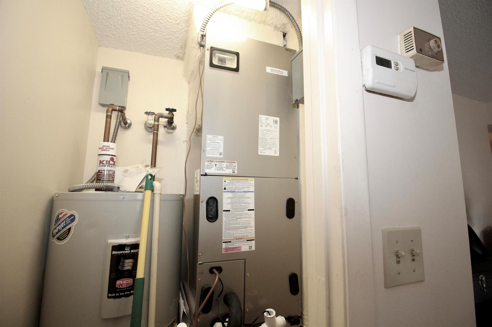 6531 SE Federal Highway K-105