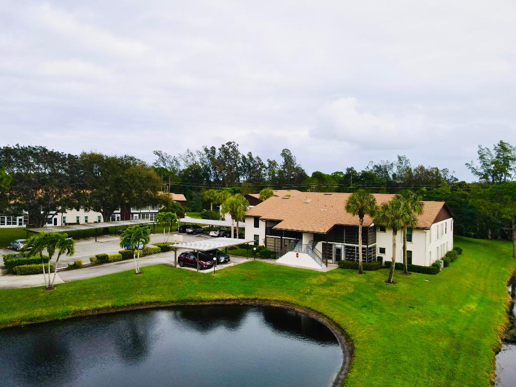 6531 SE Federal Highway K-105