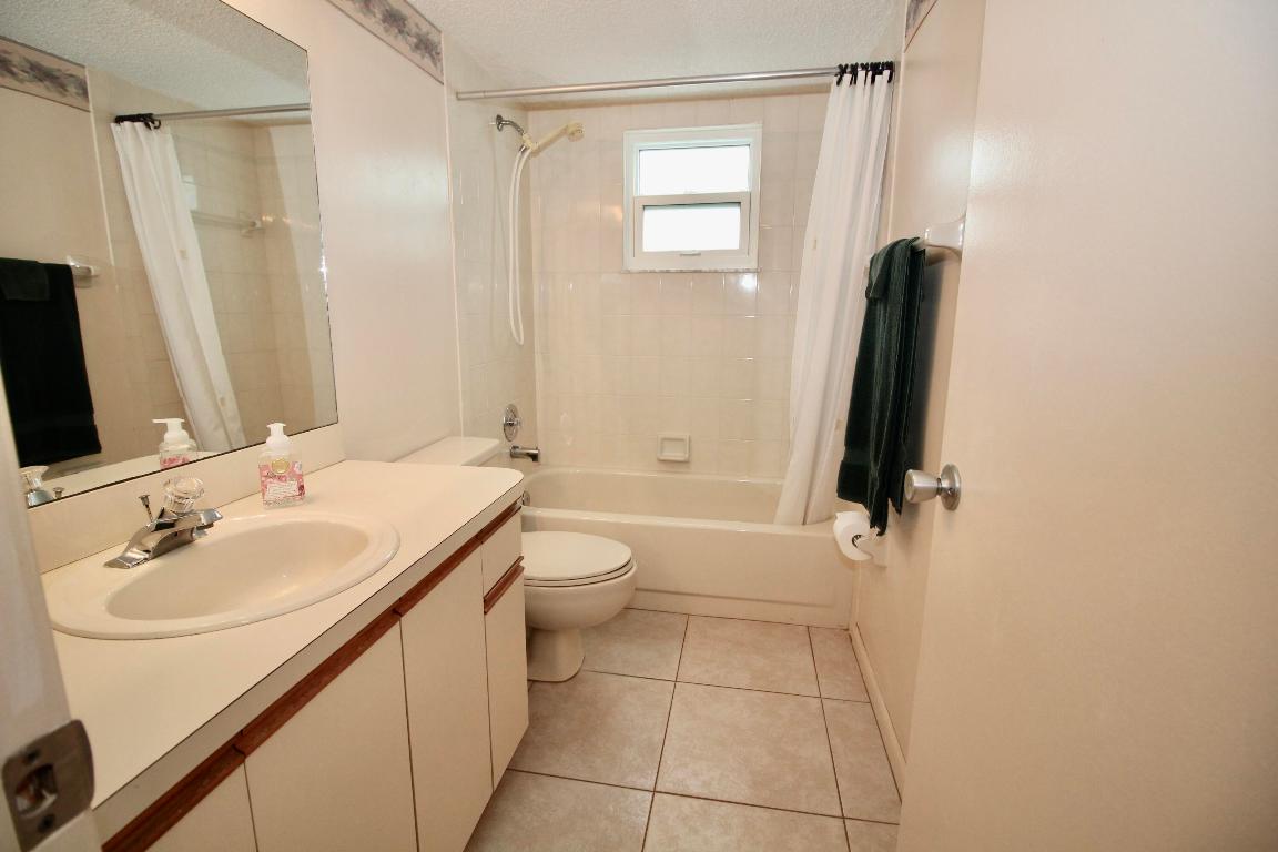 6531 SE Federal Highway K-105