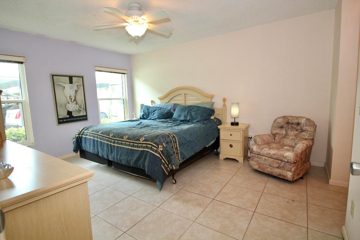 6531 SE Federal Highway K-105