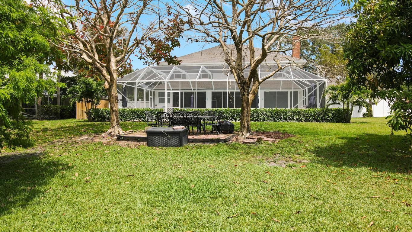 19638 Red Maple Lane