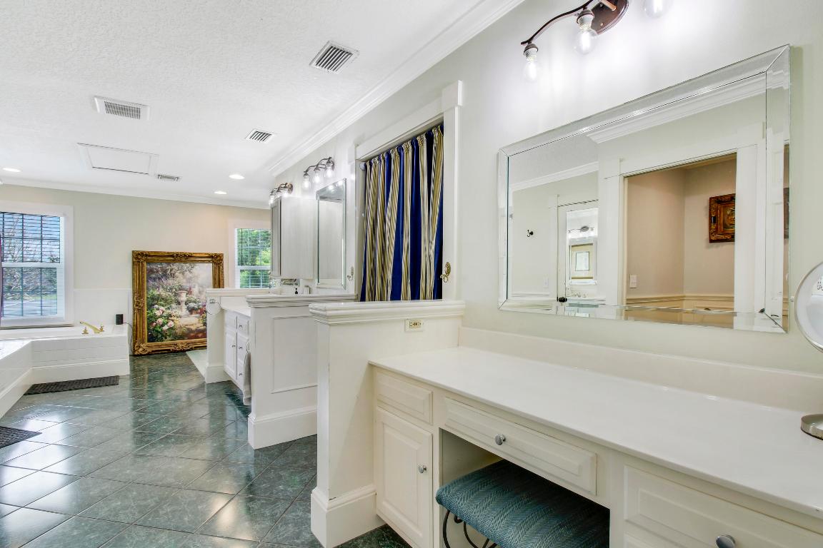 19638 Red Maple Lane