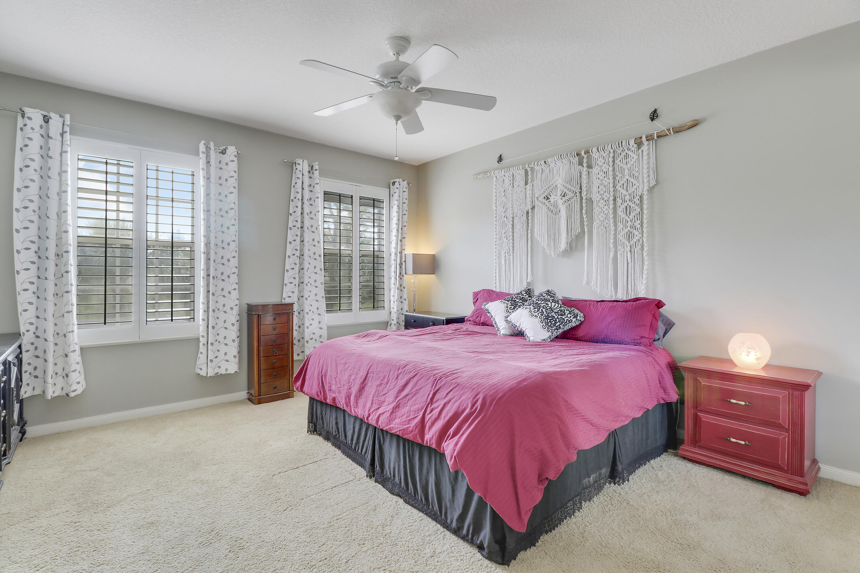 142 Santa Barbara Way