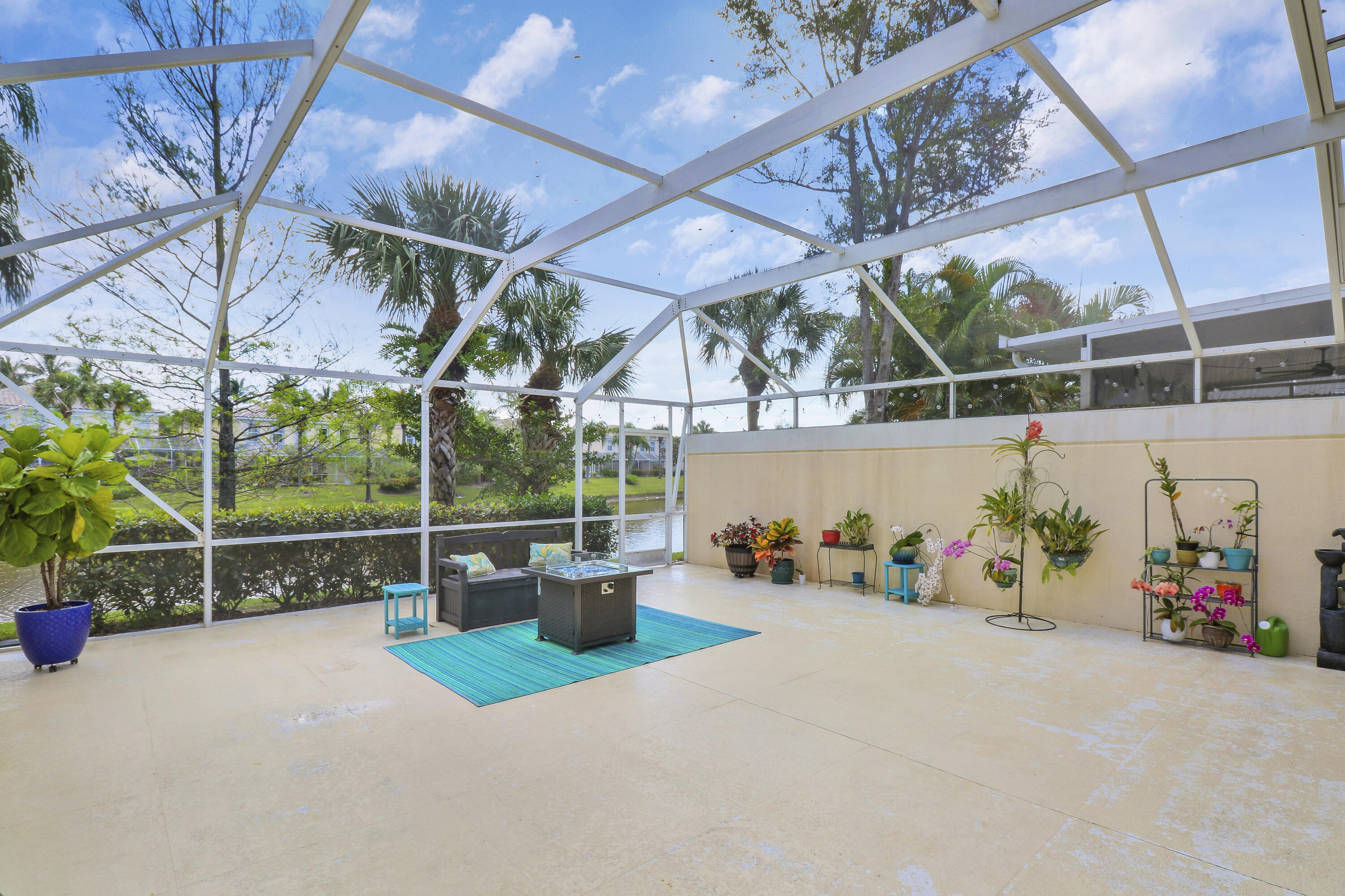 142 Santa Barbara Way