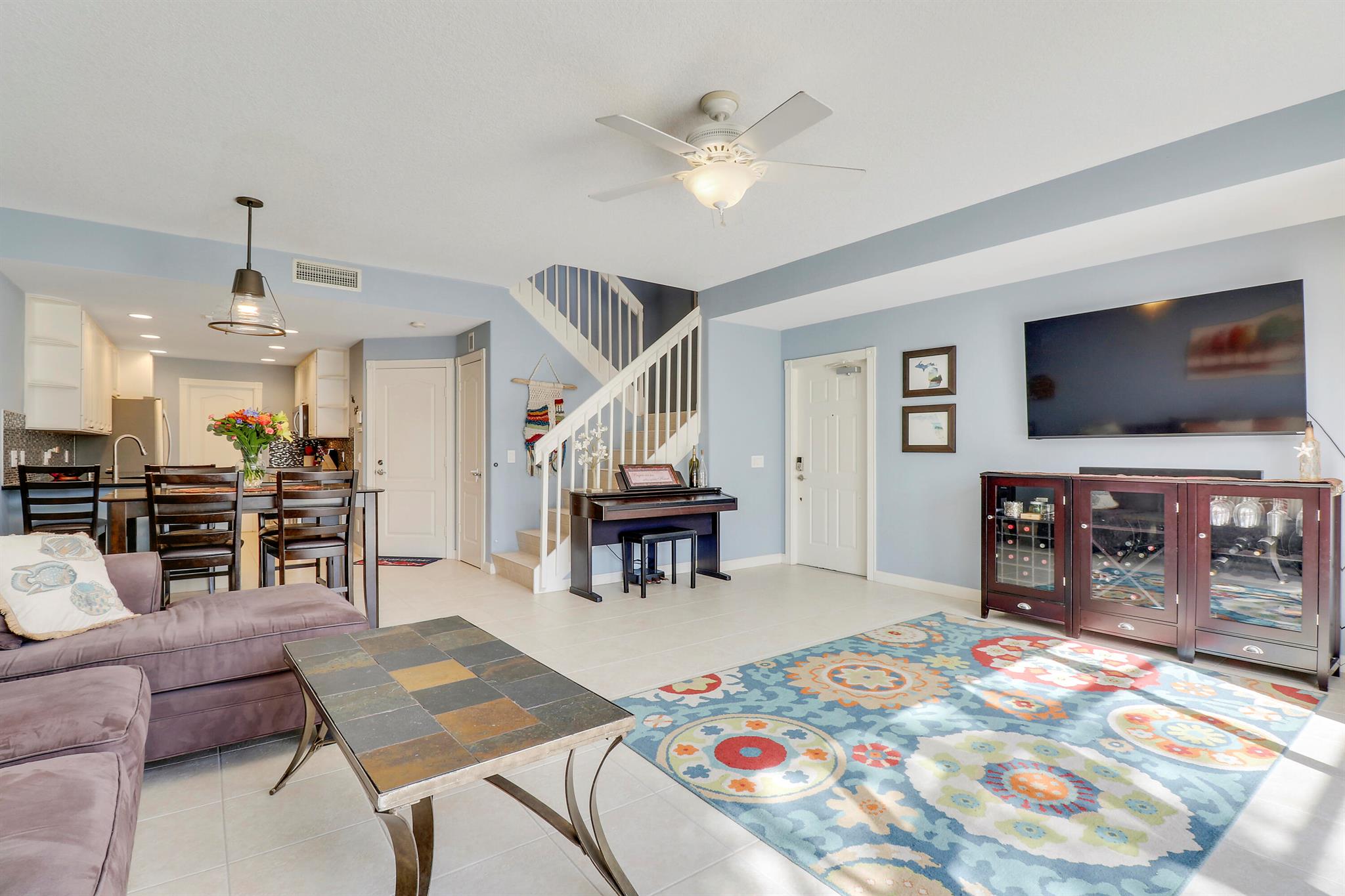 142 Santa Barbara Way