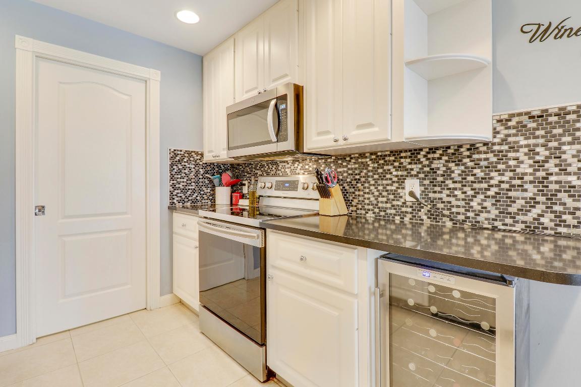 142 Santa Barbara Way