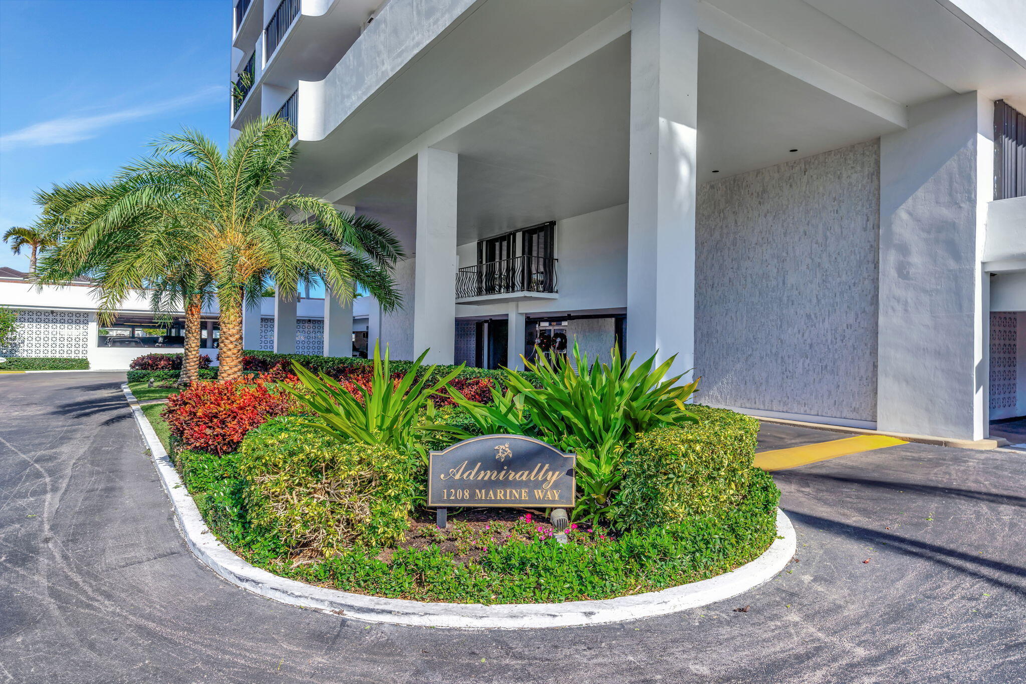 1208 Marine Way 803