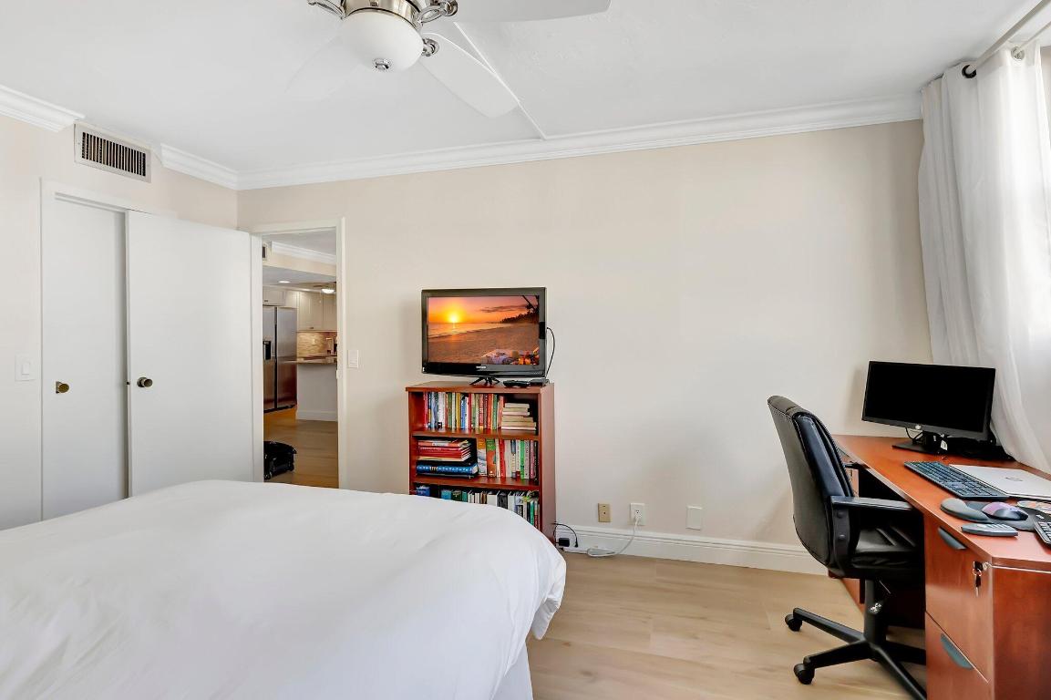 336 Golfview Road 914