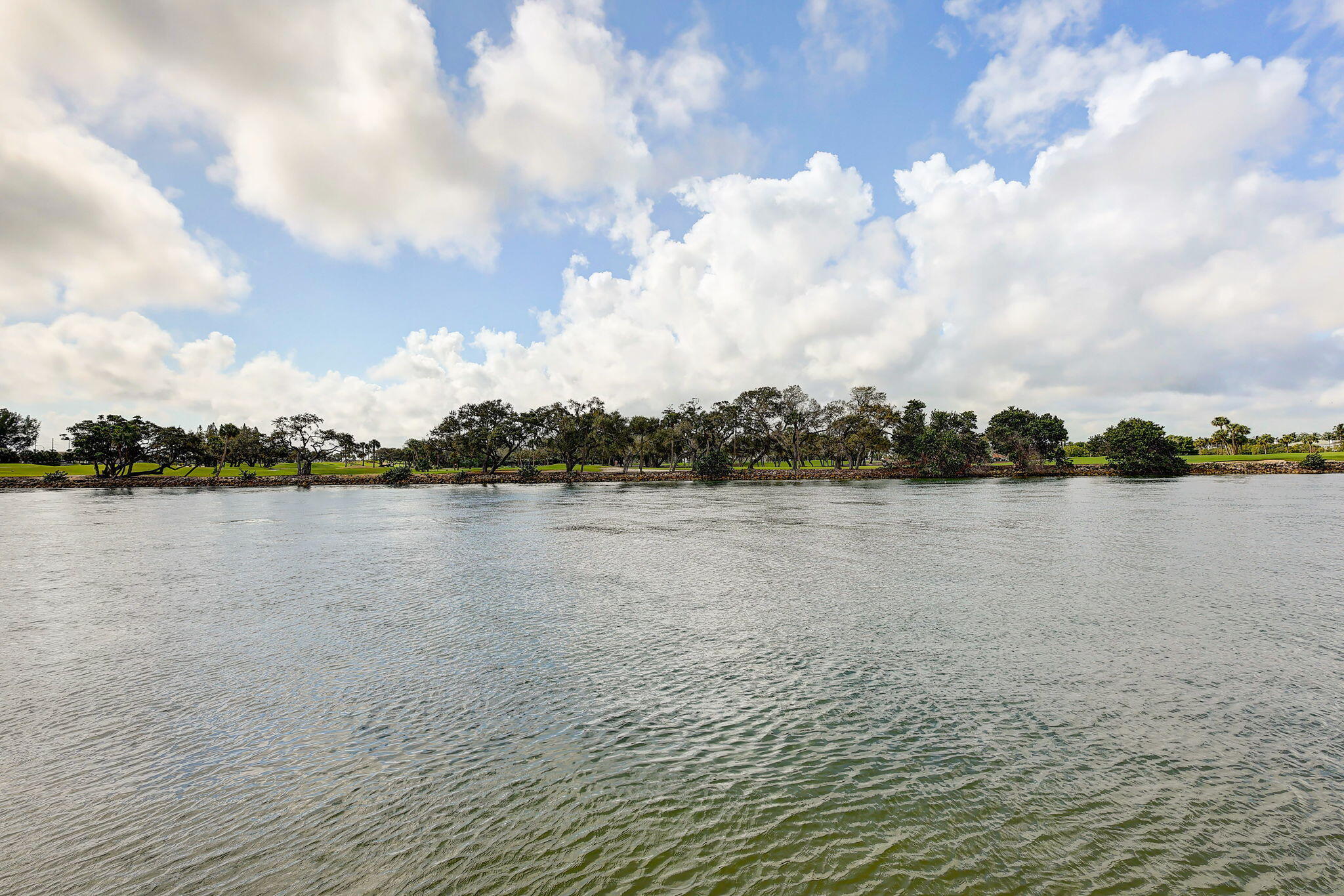 336 Golfview Road 914