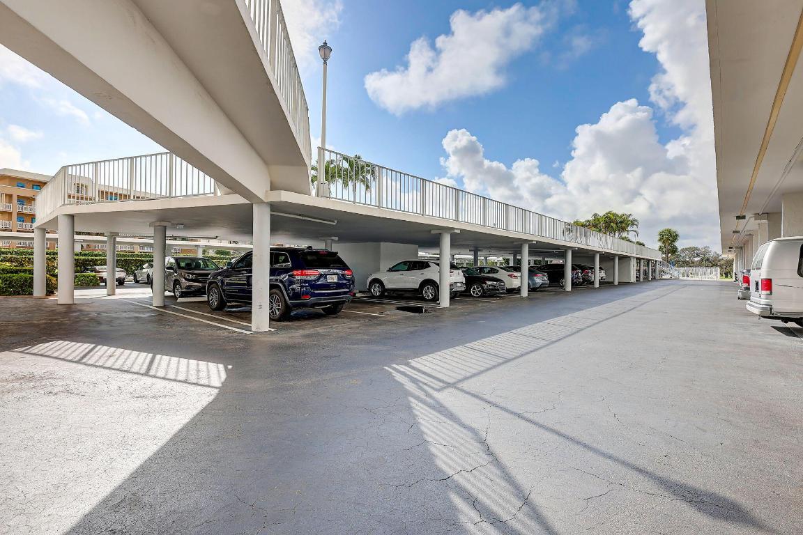 336 Golfview Road 914