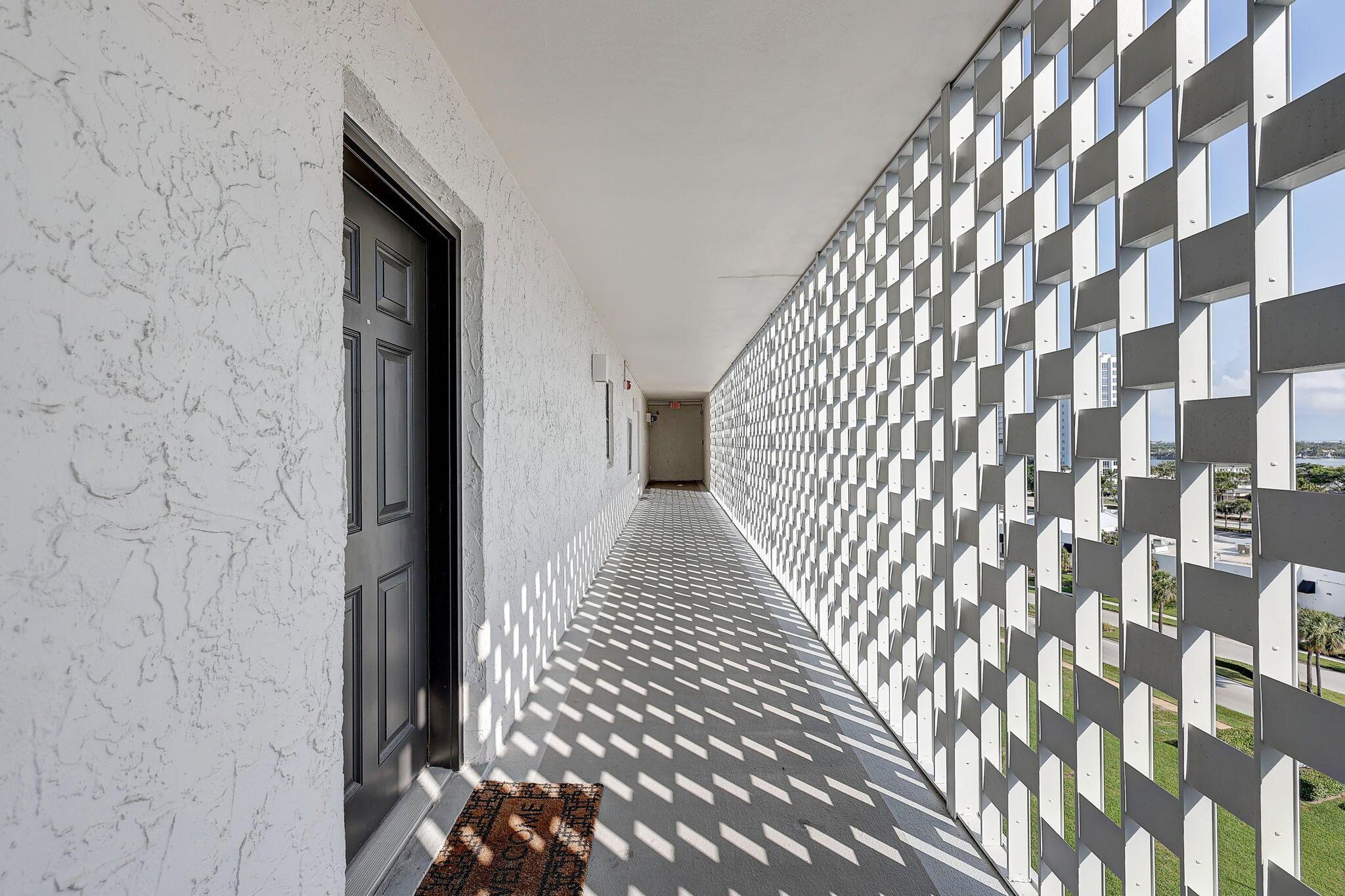 336 Golfview Road 914