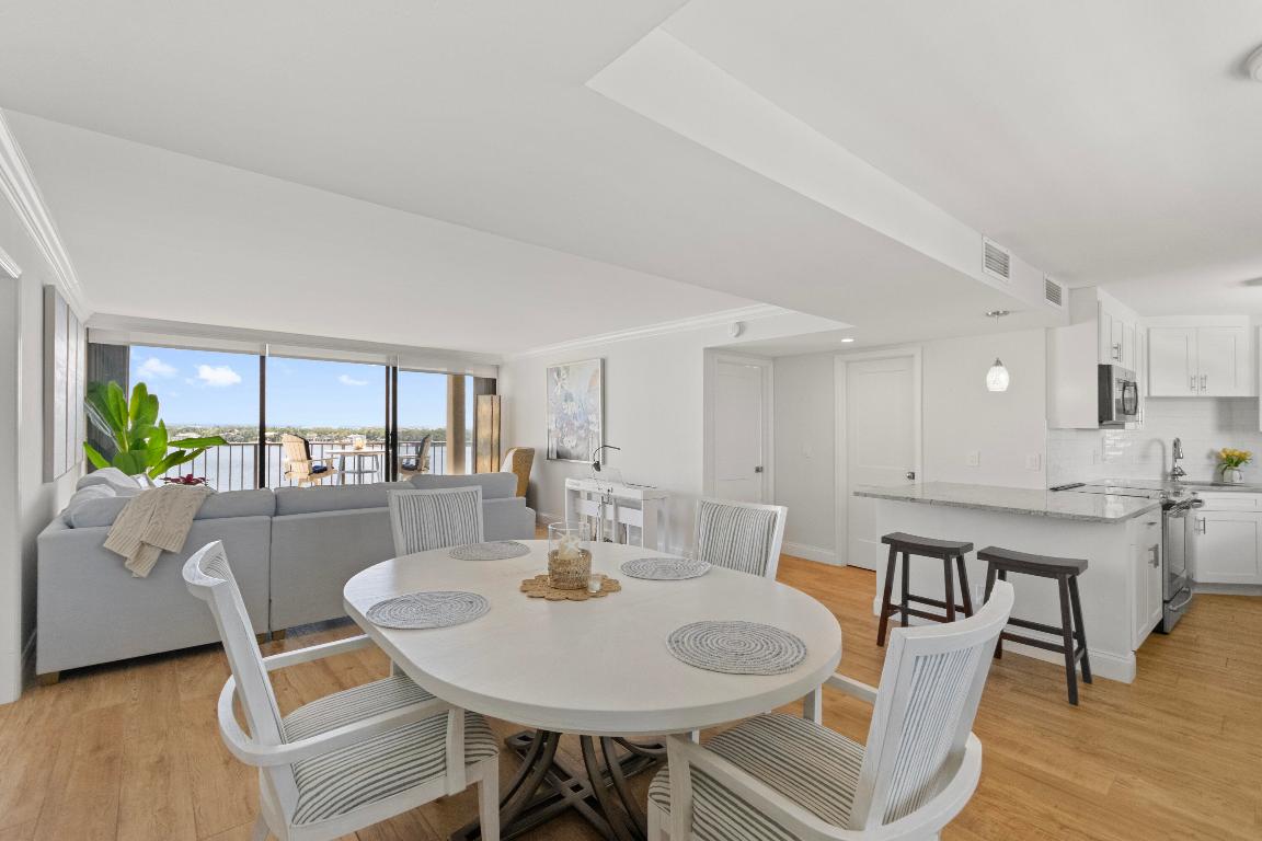 130 Lakeshore Drive 923